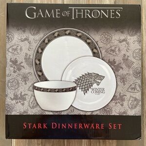 NIB Game of Thrones Stark Dinnerware Set